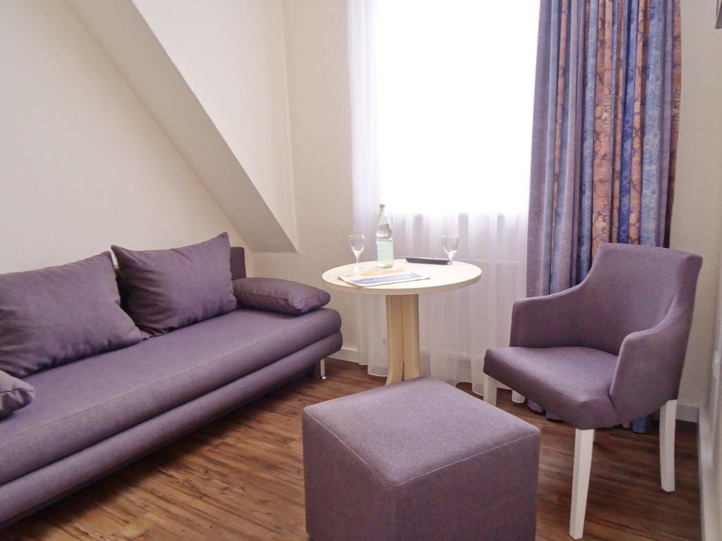 Landhotel Alte Schule - Hotel Garni Schillig Extérieur photo